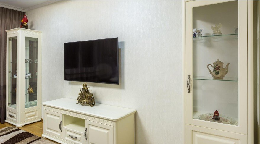 The Latest Home Consoles Dominating US Living Rooms