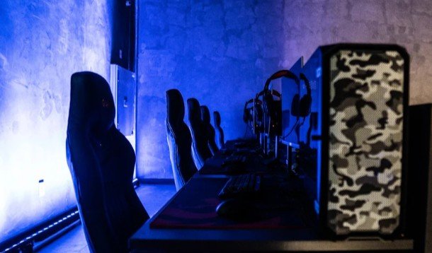 Adjust Your Chair and Desk Together
